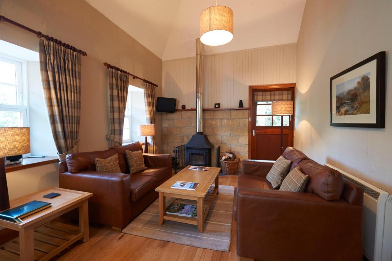 Clachan of Glendaruel Home Farm Cottages, Glendaruel, Argyll. Scotland מראה חיצוני תמונה