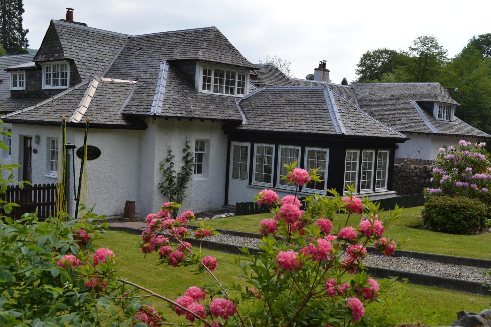 Clachan of Glendaruel Home Farm Cottages, Glendaruel, Argyll. Scotland מראה חיצוני תמונה