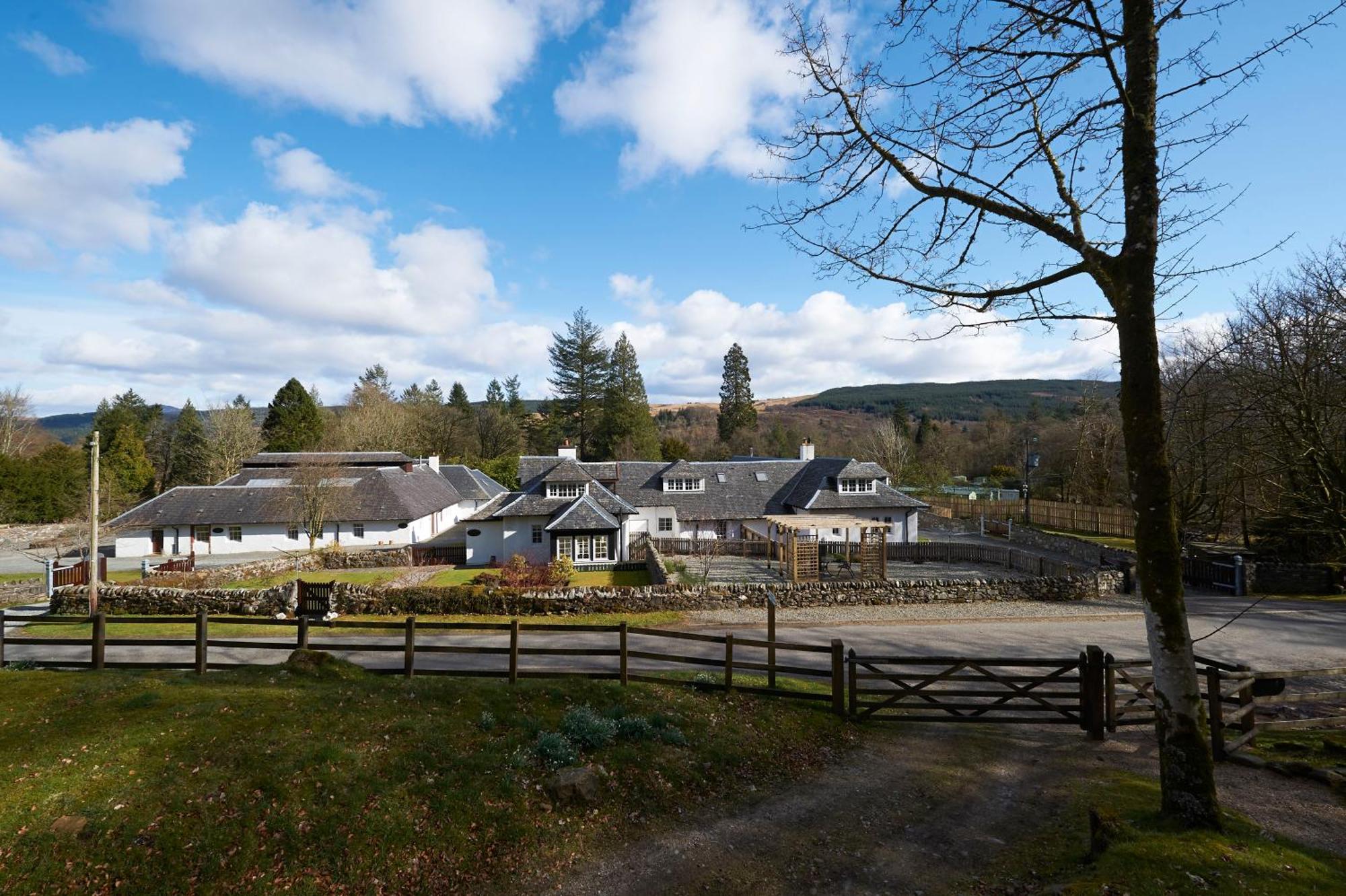 Clachan of Glendaruel Home Farm Cottages, Glendaruel, Argyll. Scotland מראה חיצוני תמונה
